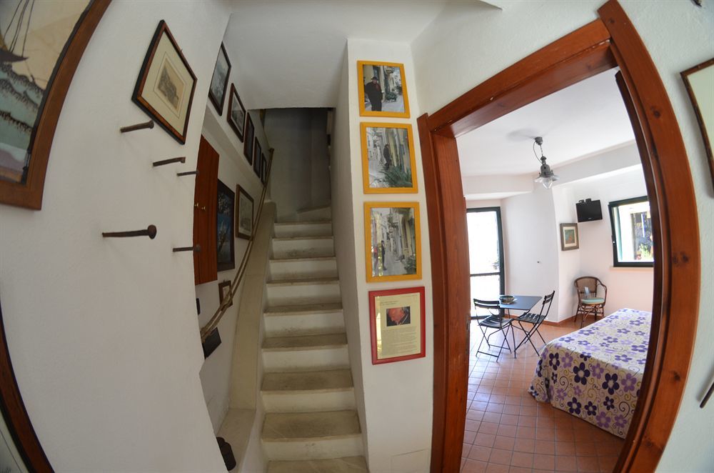 Le Piccole Grotte Bed and Breakfast Scilla Buitenkant foto