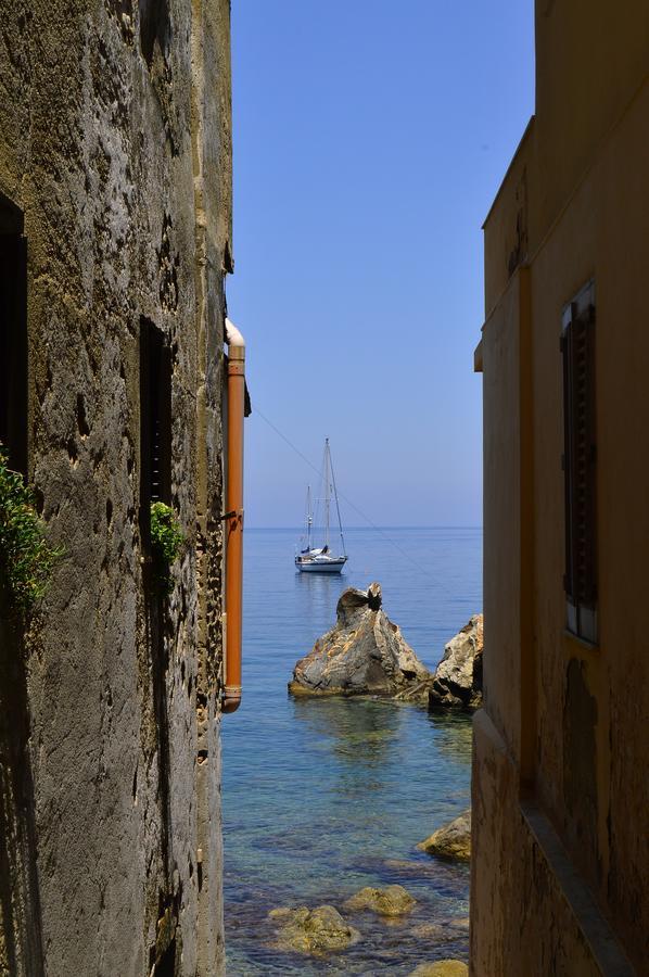 Le Piccole Grotte Bed and Breakfast Scilla Buitenkant foto