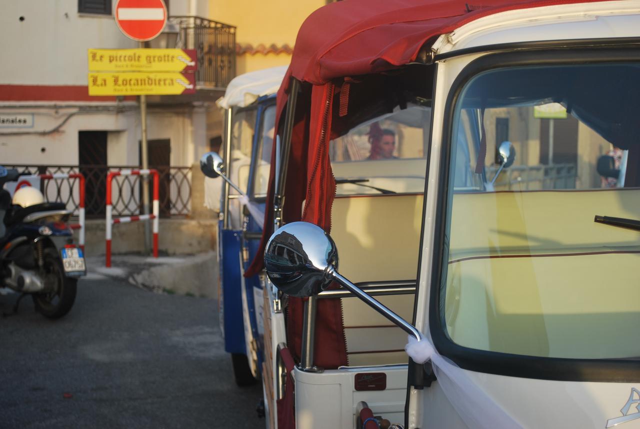 Le Piccole Grotte Bed and Breakfast Scilla Buitenkant foto