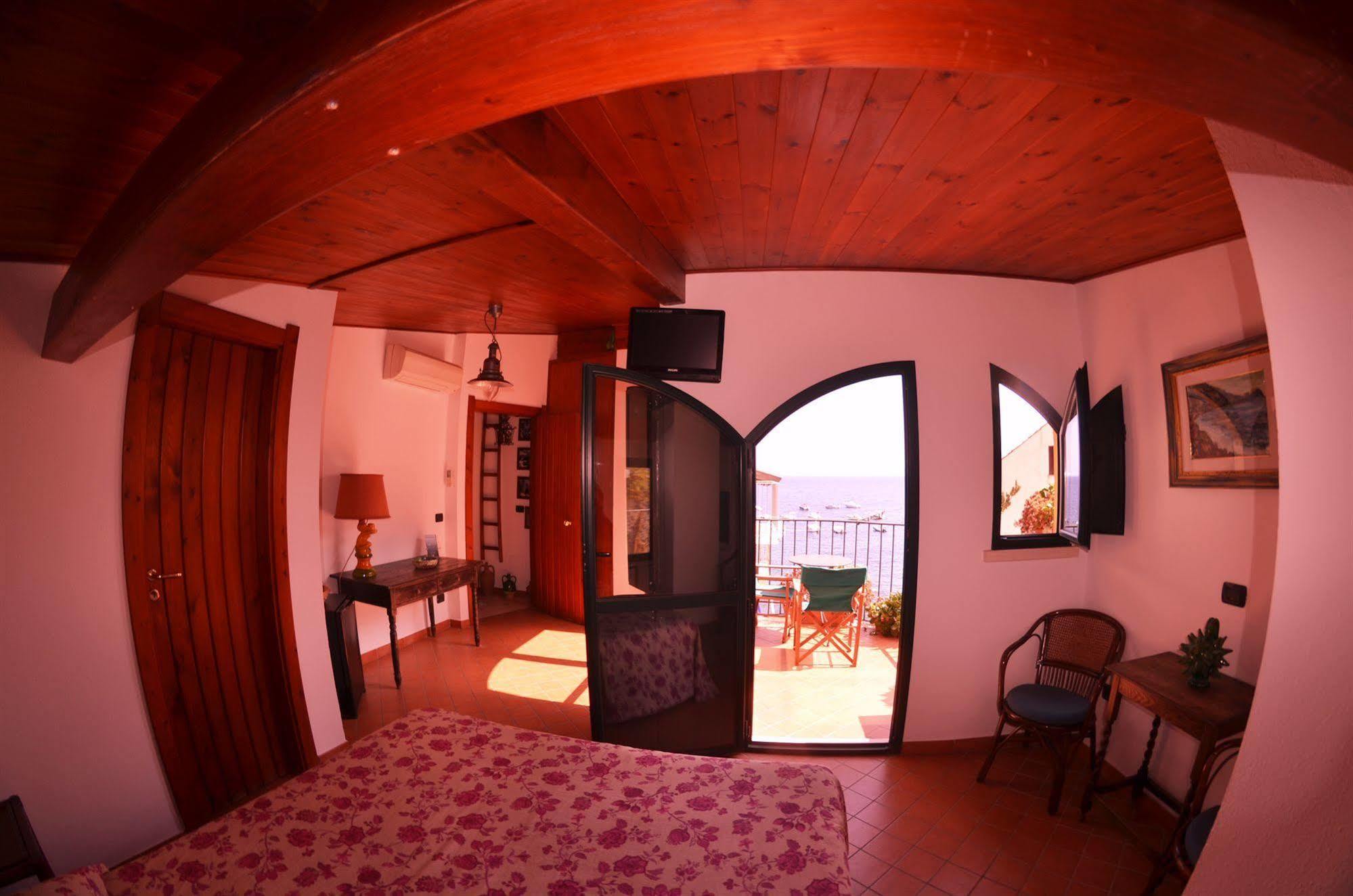Le Piccole Grotte Bed and Breakfast Scilla Buitenkant foto